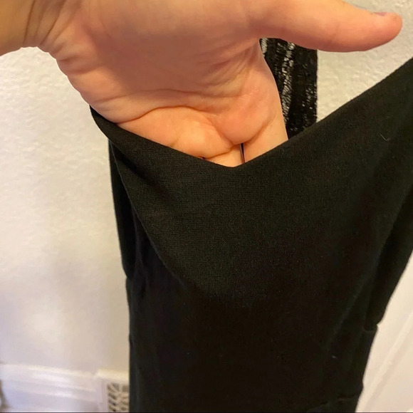 Express Back Lace Bodycon Dress - Picture 7 of 8